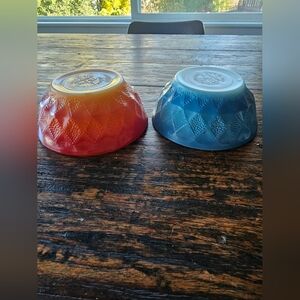 Colorful Glass Bowls Set - Red and Blue